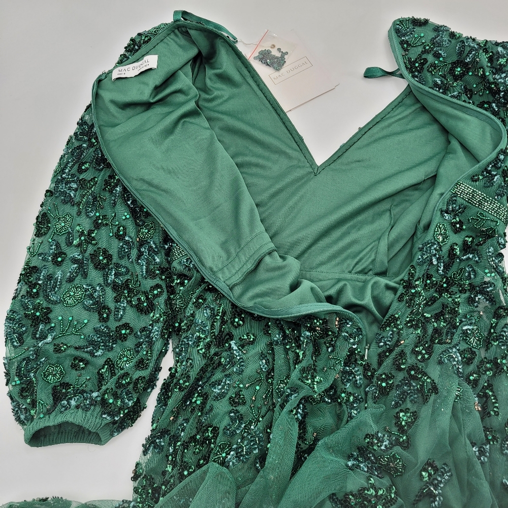 Mac Duggal Green Embellished V Neck 3/4 Sleeve A Line Gown - Picture 9 of 15